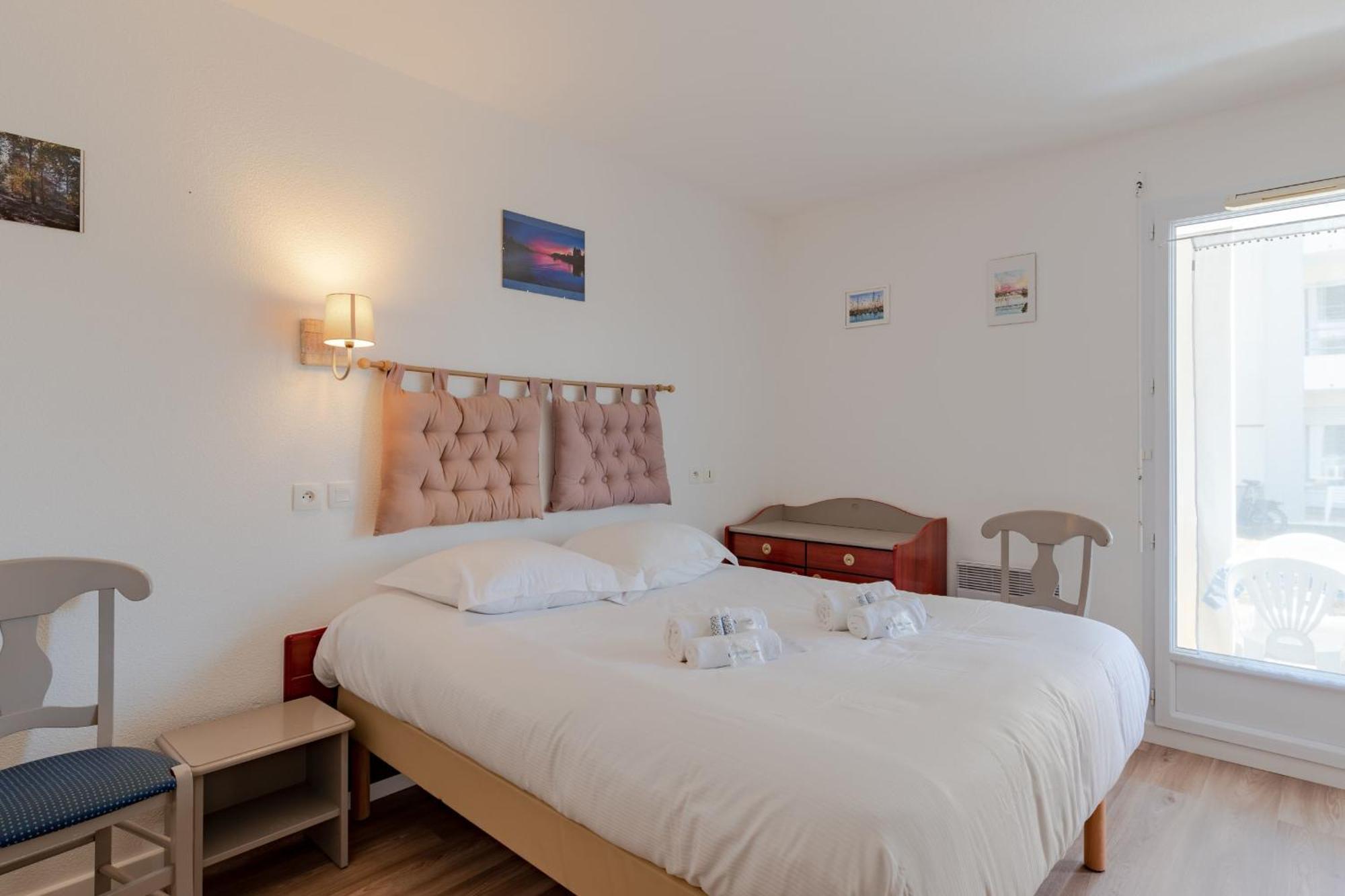 Appartement Bel Dans Avec Piscine